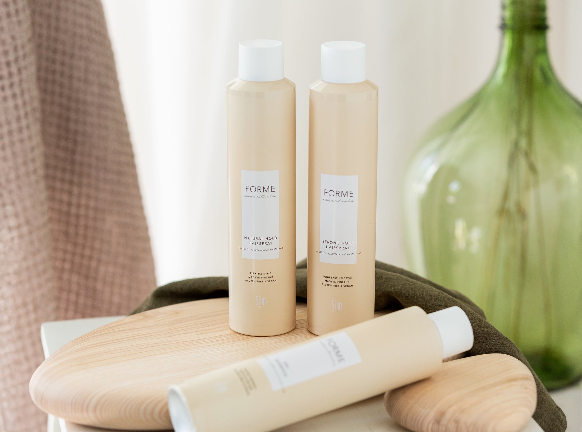 Sim Sensitive Forme Strong Hold Hairspray